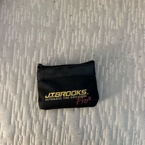 Brooks Black Automatic Tire Deflators Pro II